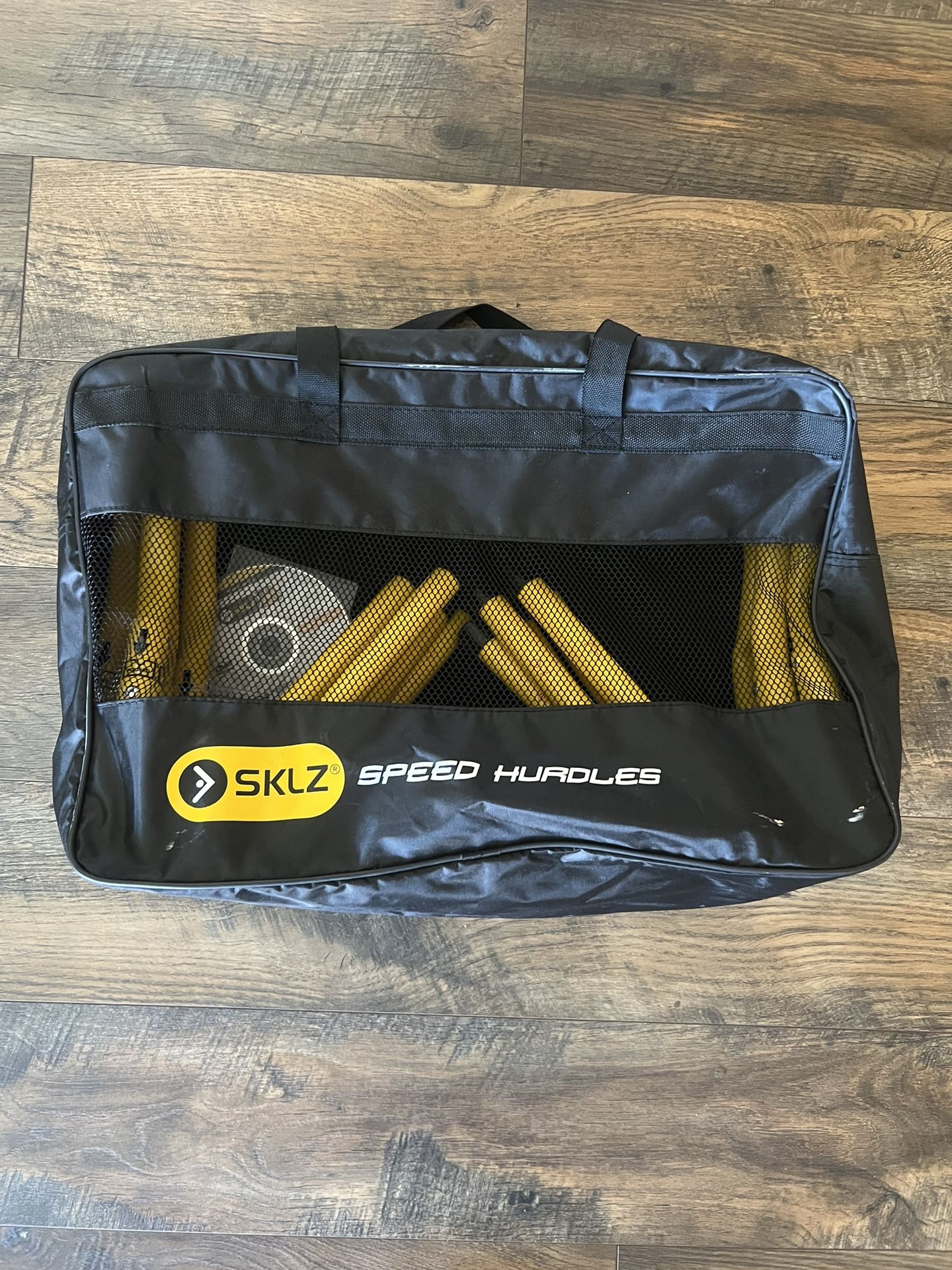 Set of 5 Sklz Skillz Speed Hurdles Adjustable 8"-12" With Carrying Bag