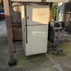 Garage Box Refrigerator 