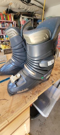 Womens Ski Boots