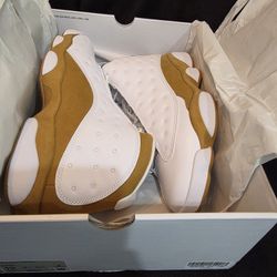 Retro AJ 13 Wheat