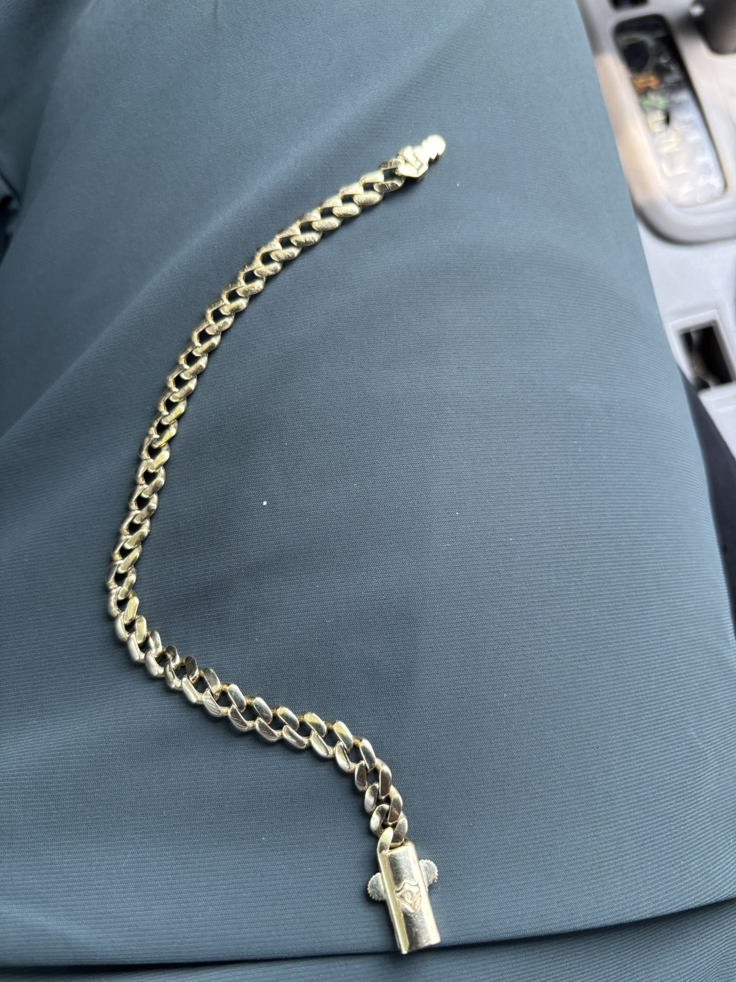 Cuban Bracelet 10k