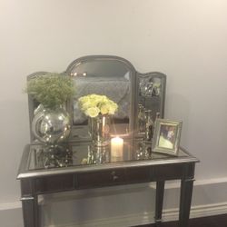 Pier 1 Hawthorne Mirror Vanity