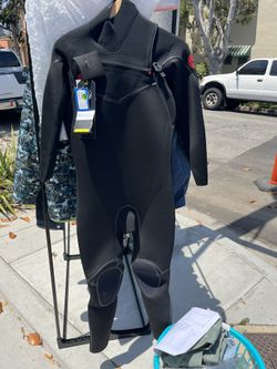 Body Glove Wet Suit