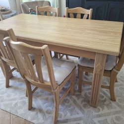 Solid wood. Dinner Pine table + 6 Chairs