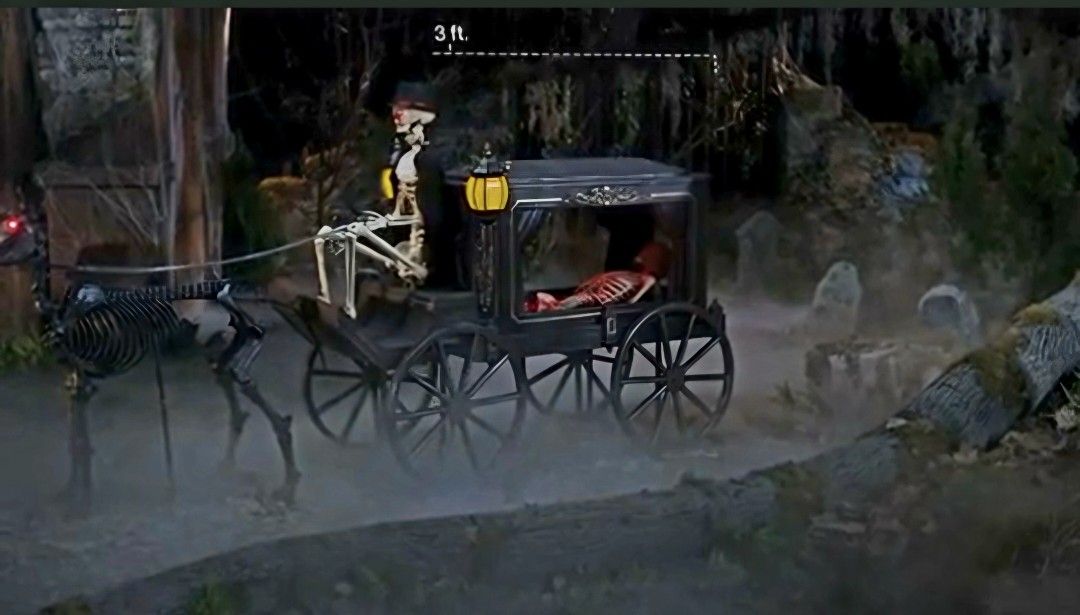 5 ft. Animated LED Hearse Halloween Display