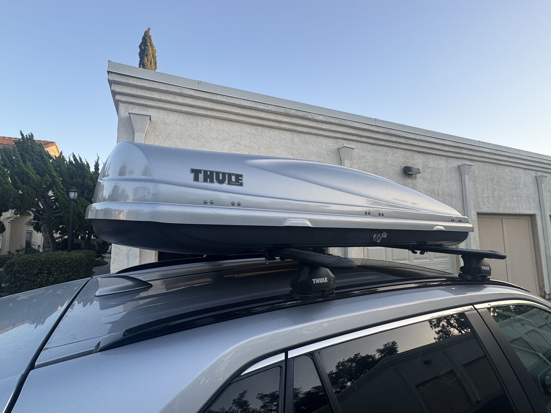 THULE Atlantis 1800 XT, Silver (firm price please)