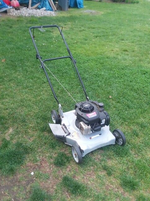 Side Discharge Lawn Mower 