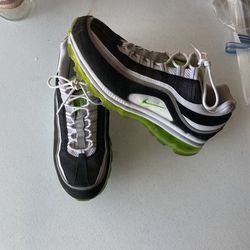 Nike Air Max Size 13