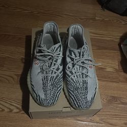 Yeezy 350 V2 Zebra