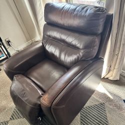 Brown Leather Electric Reclining Couch 