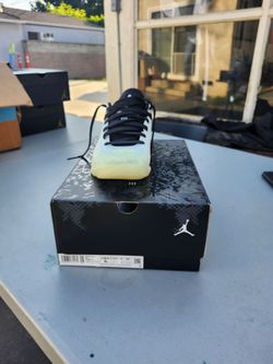 Air Jordan Sneakers Size 5