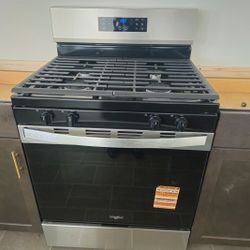 Whirlpool Brand New !! 30 in. 4-Burner Freestanding Gas Range in Stainless Steel