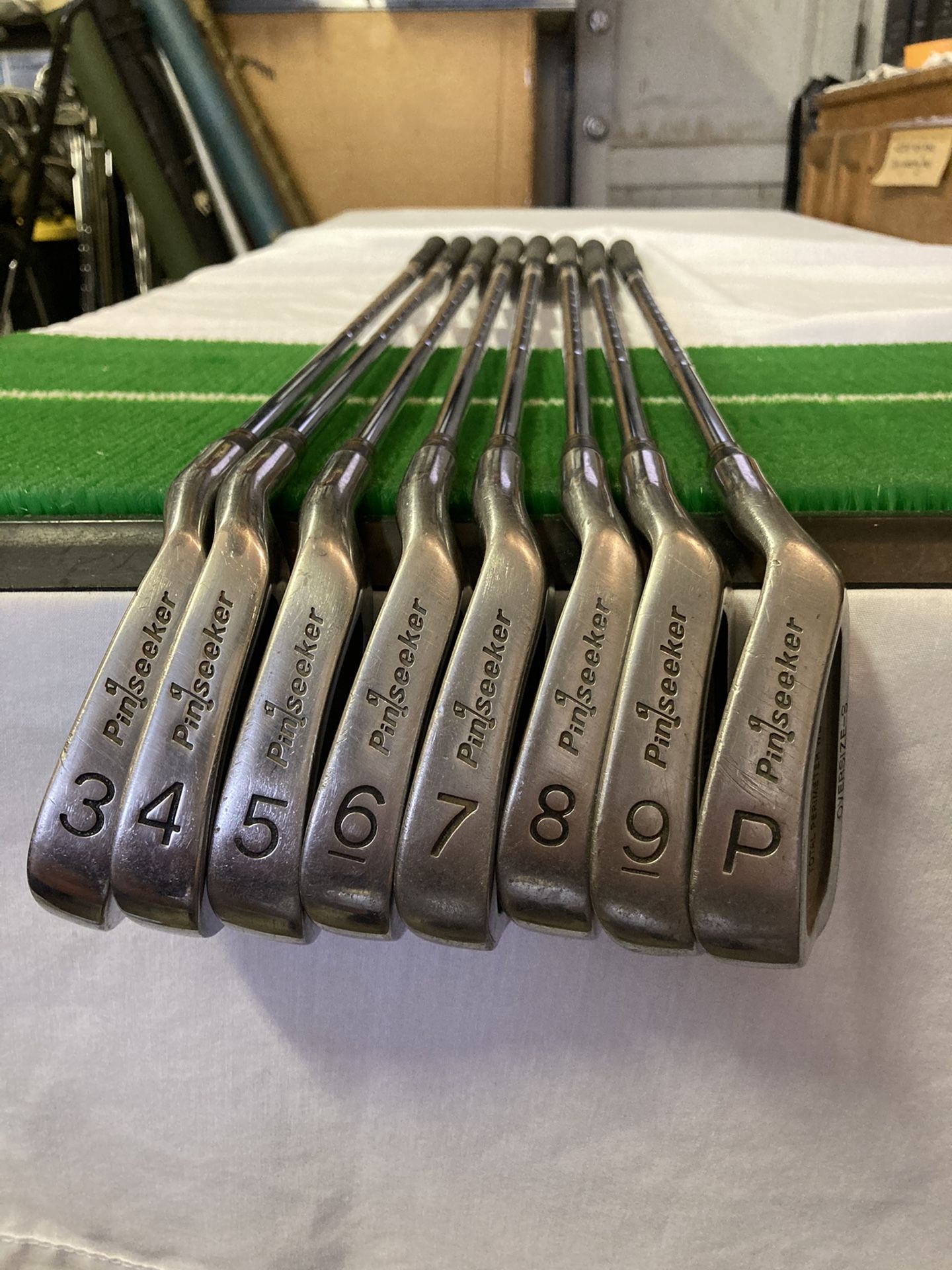 Pinseeker TPW II Oversize Irons