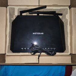 NightGear NightHawk Router AC1750