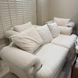 Traditional style sofa and two chairs white/ ivory floral embroidered fabric, EXCELLENT condition 