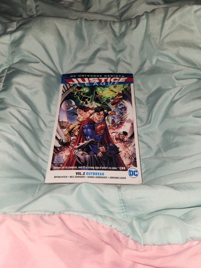 DC .JUSTICE LEAGE COMIC BOOK VOL.2 OUTBREAK