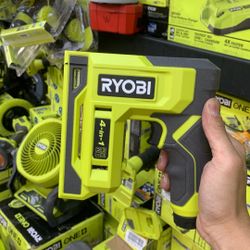 Ryobi USB Lithium 4in1 Stapler/nailer With Battery And Cable Charger