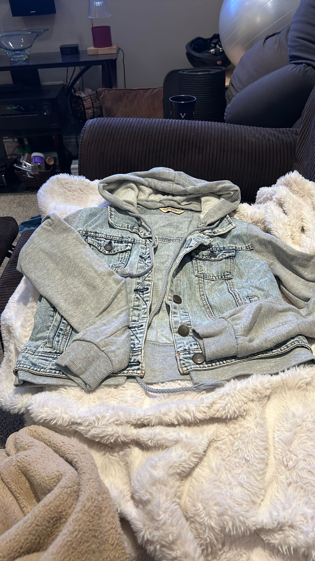 Women’s Jean Jacket