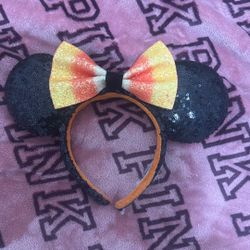 Glittery Minnie Mouse Ears