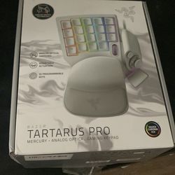 Razer TarTarus Pro Analog optical gaming keyboard