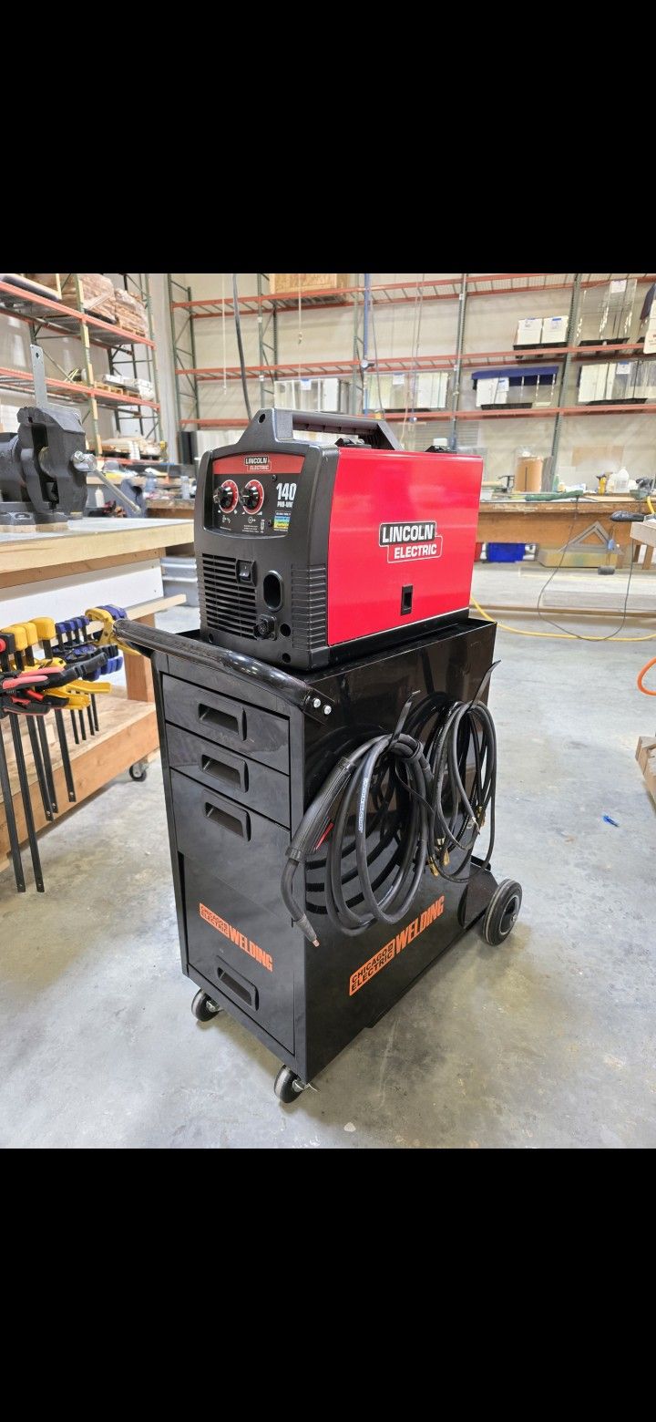 Lincoln Electric 140 Welder
