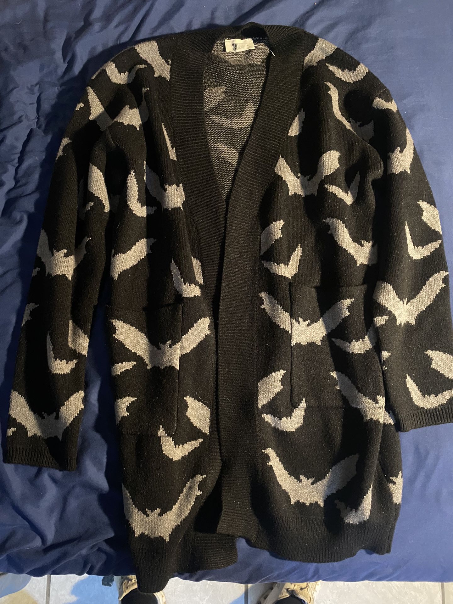 UNIQUE VINTAGE- MAGNOLIA PLACE - "BAT OPEN CARDIGAN- ONE SIZE - BLACK / GREY