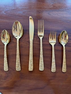 GOLD PLATED TABLE WARE