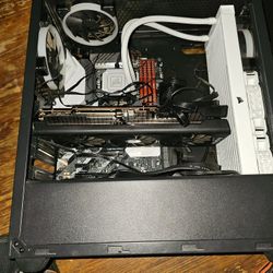 Selling AMD rx 6800 Xt