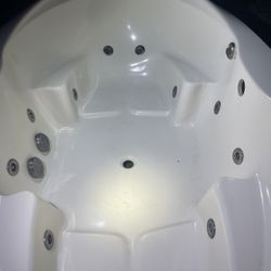 Tub/hottub