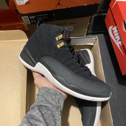 Jordan Reverse Taxi 12s size 10.5 USED But Clean 