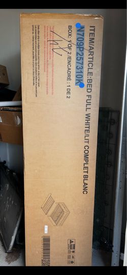 Full size bed white