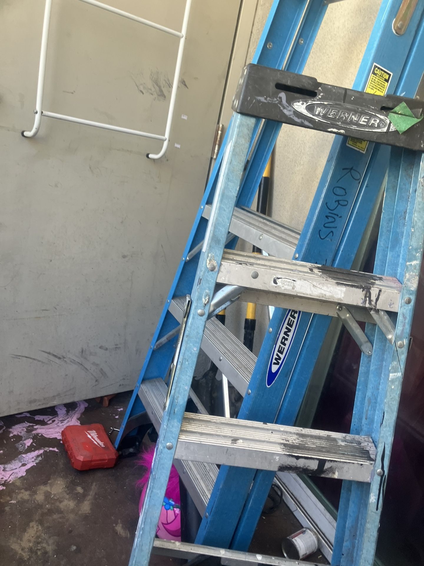 8ft Ladder, 6ft Ladder