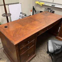 Office Desk 