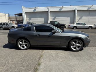 2010 Ford Mustang