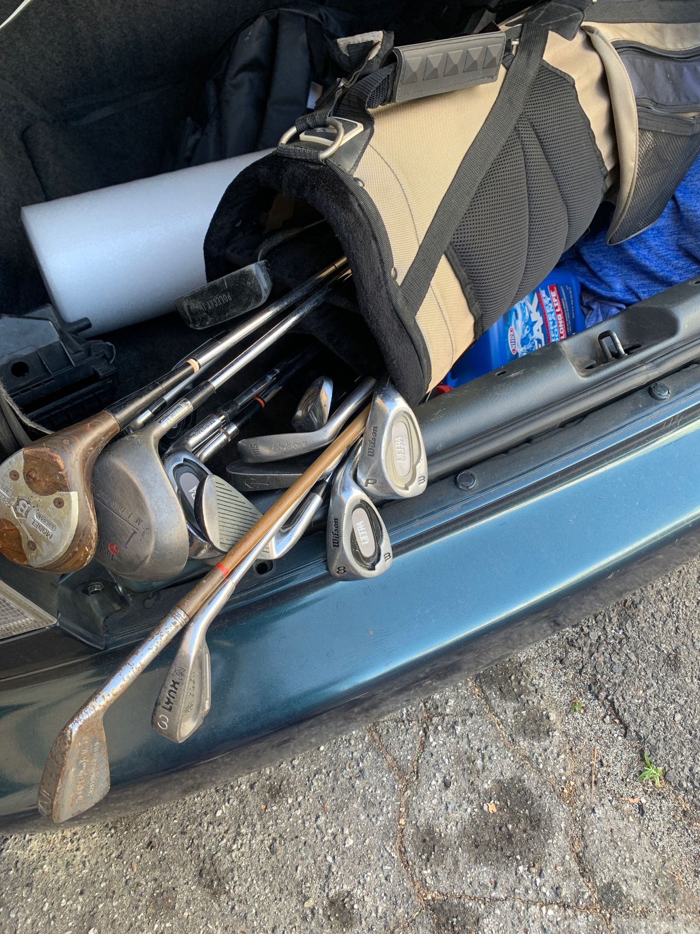 Free golf clubs