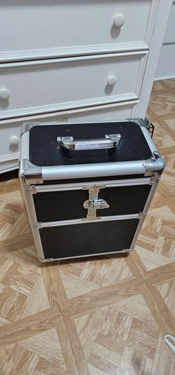 Rolling Makeup Case