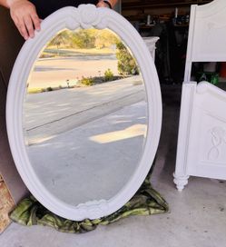 Disney Princess collection oval mirror