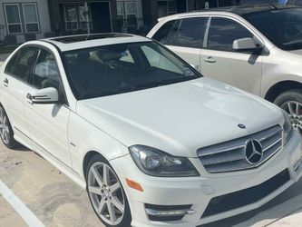 Mercedes  2012 c350