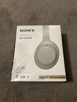Sony XM4 Noise Cancelling Headphones Platinum Silver Brand New Sealed in Box