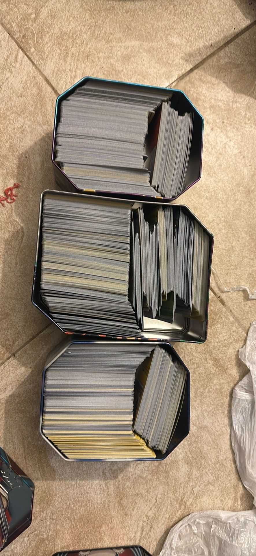 Bunch of pokemon cards
