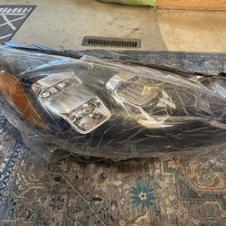 2020-2023 Ford Escape Right Side Headlight