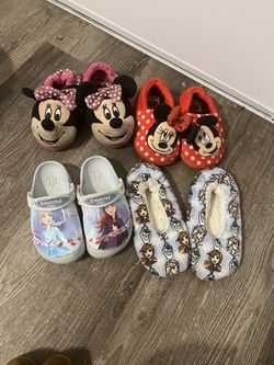 Crocs Size 10 C Minnie Mouse Size 9-10.