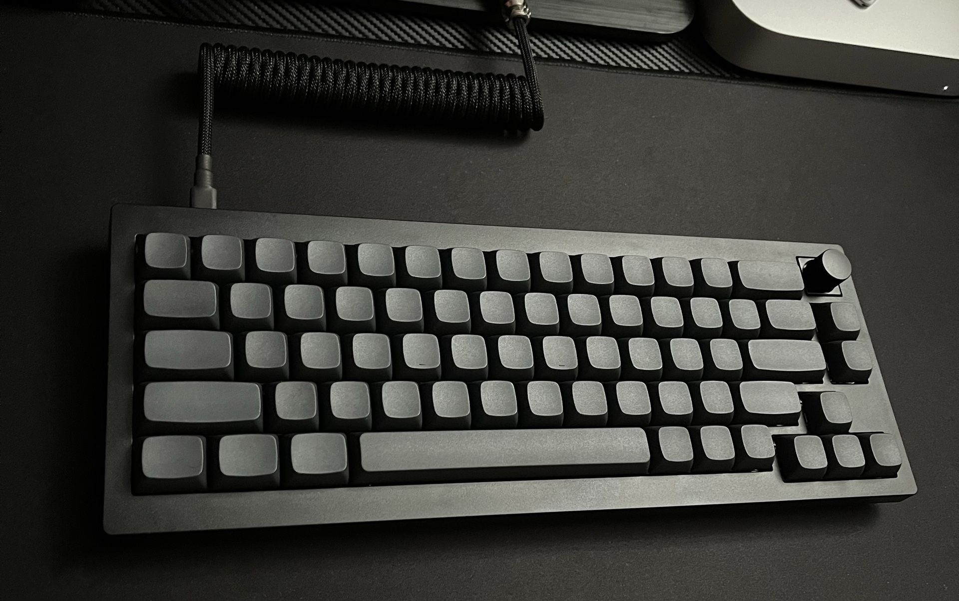 Keychron V2 Modded 65% Mechanical Keyboard