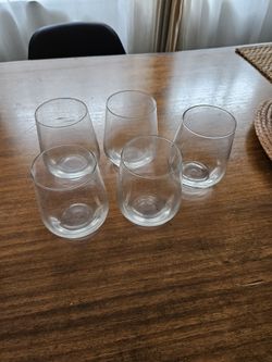 Set Of 5 Wine Glasses