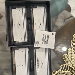 Corsair DDR5 Titanium 64Gig 16x4