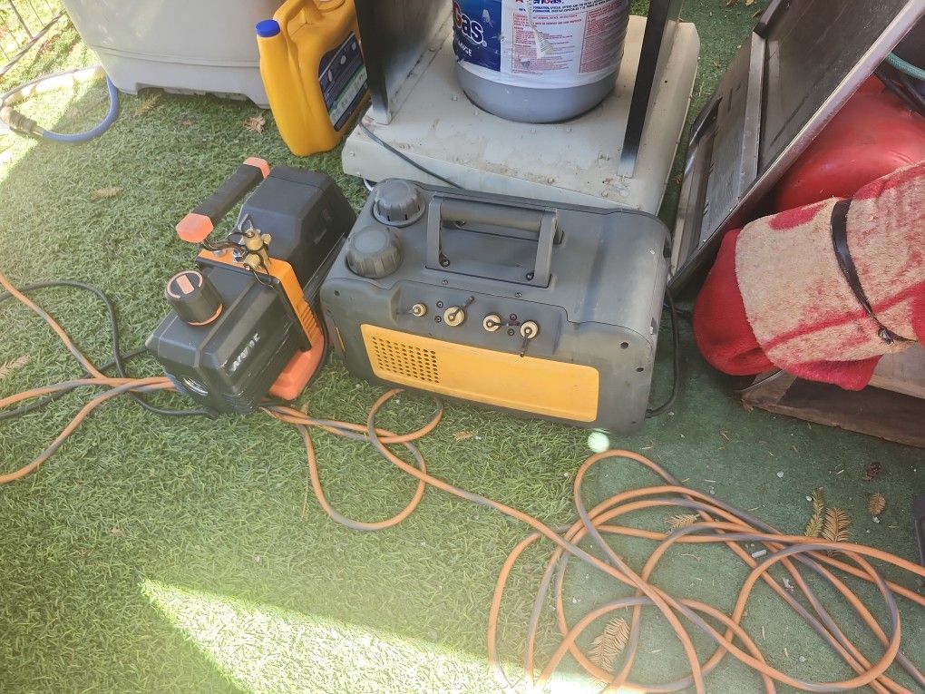 Yellow Jacket And Navac Vacuum Pumps