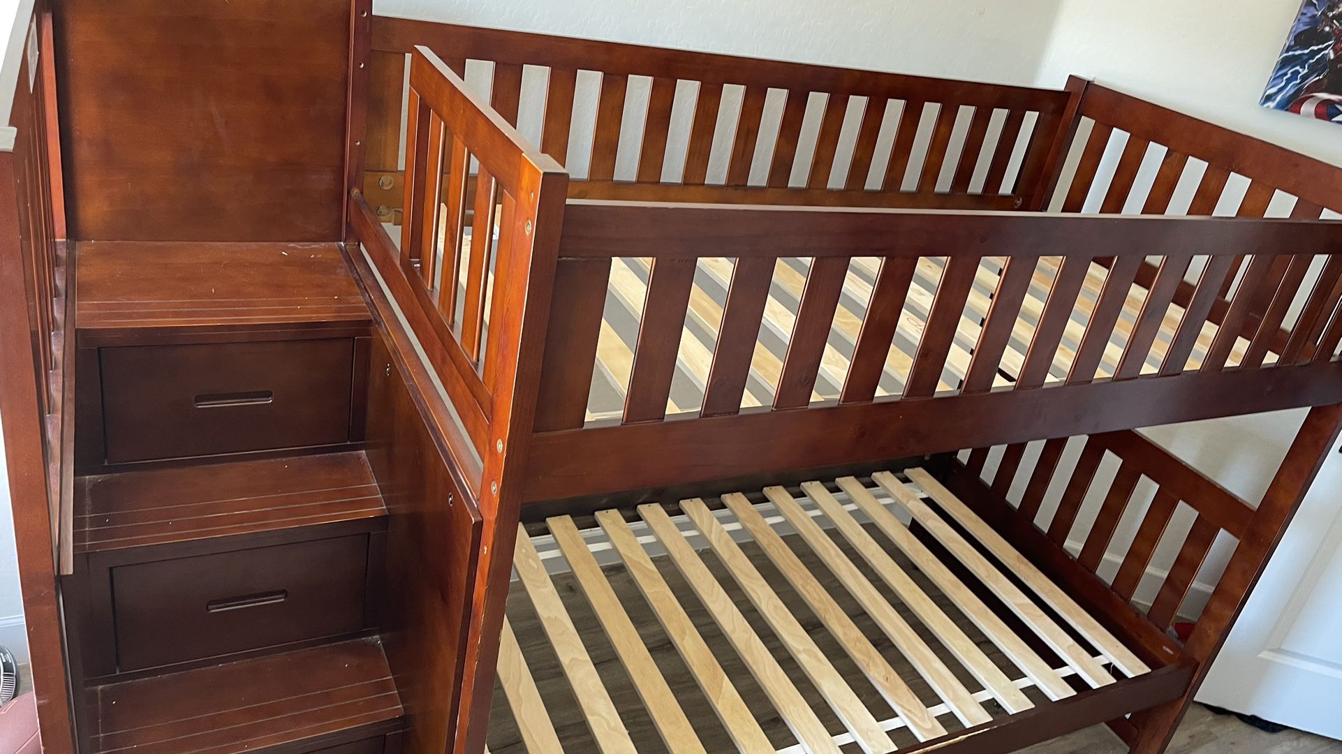 Twin Bunk Bed 