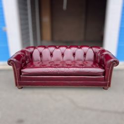 North Hickory Chesterfield Leather Sofa Delivery Available