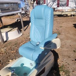 USED LEXOR PEDICURE CHAIR