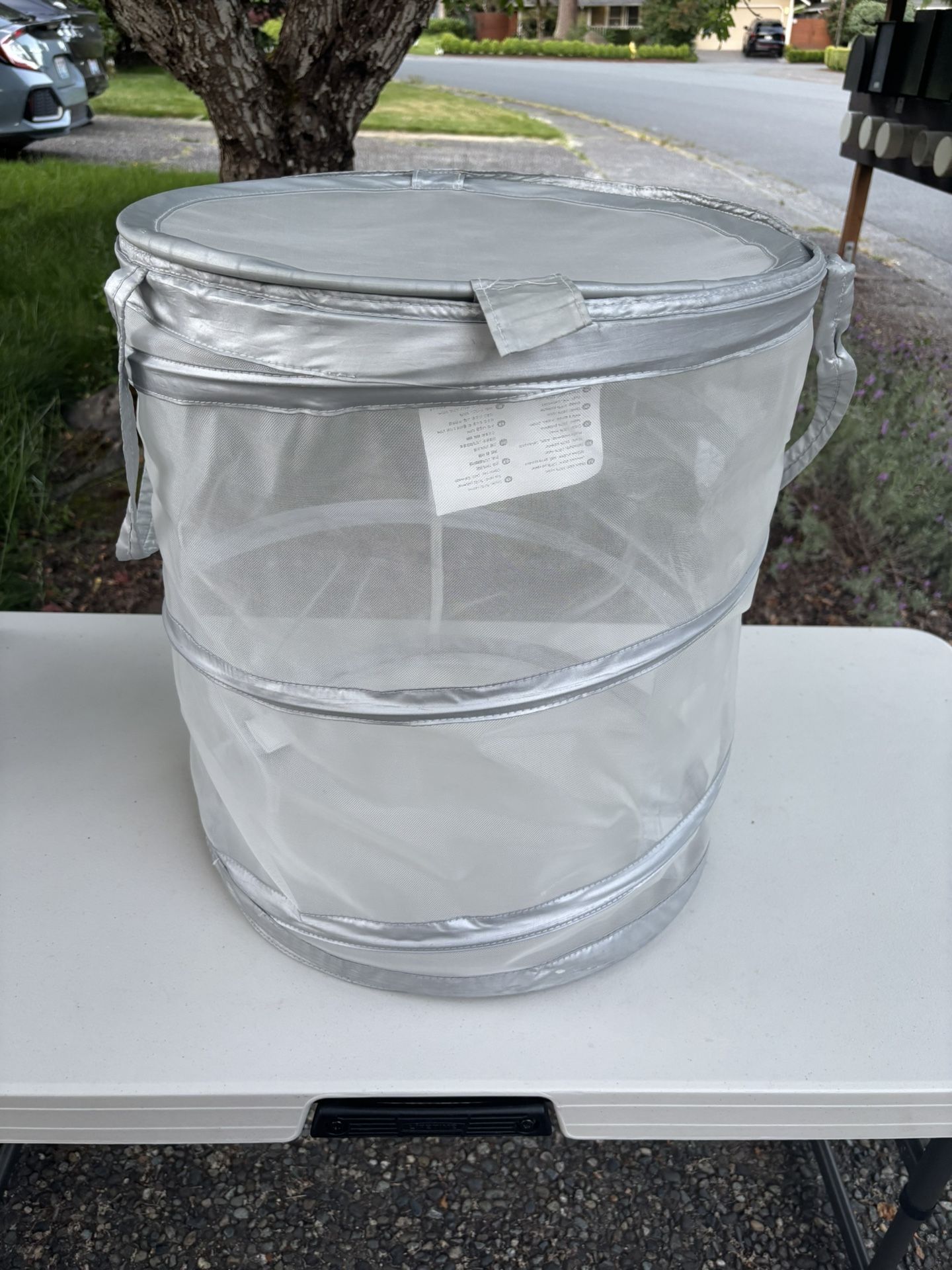 Laundry basket